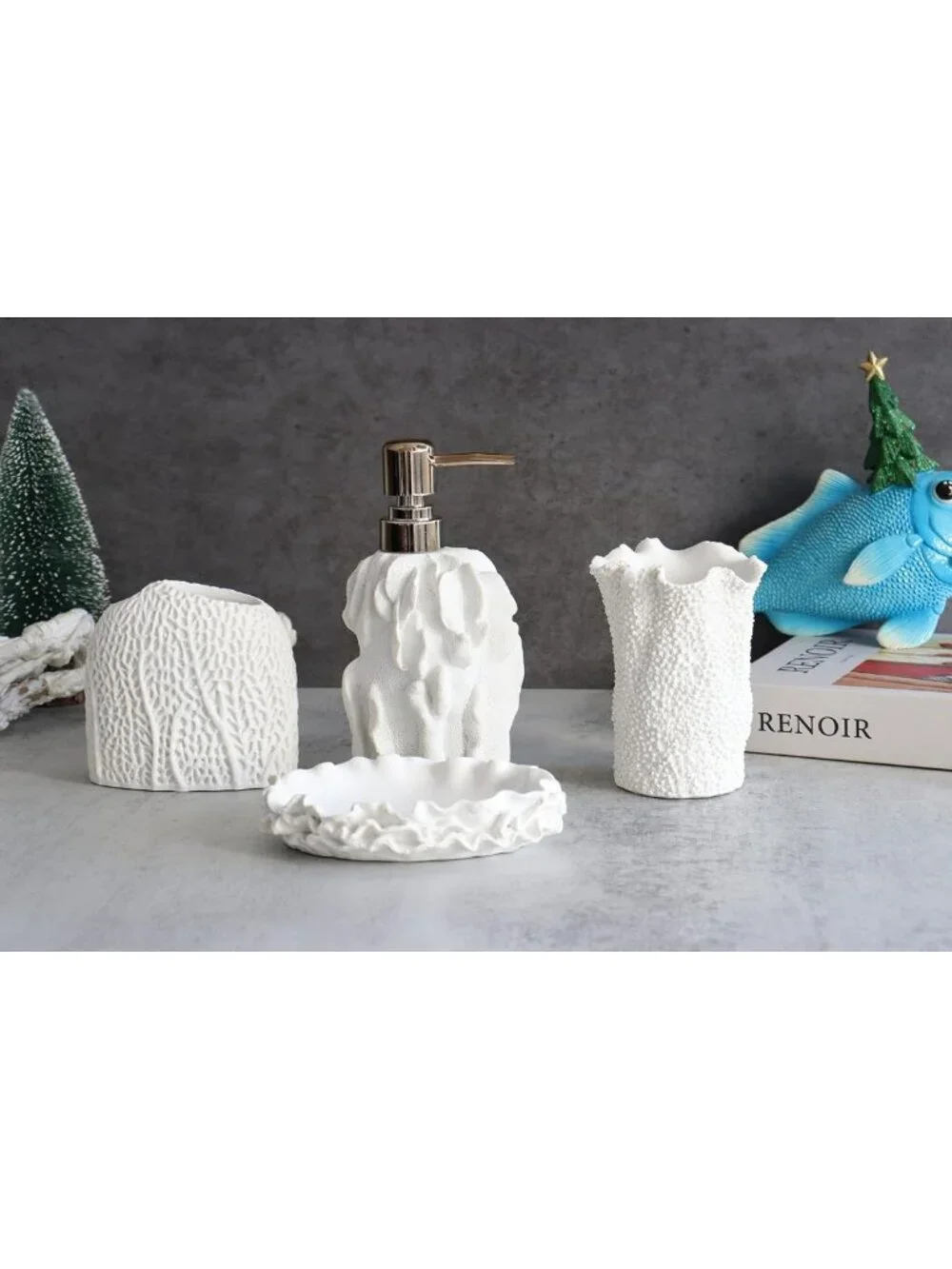 Coral Seashell Bathroom Accessories Set - 4 Pcs Resin Decor for Farmhouse Style